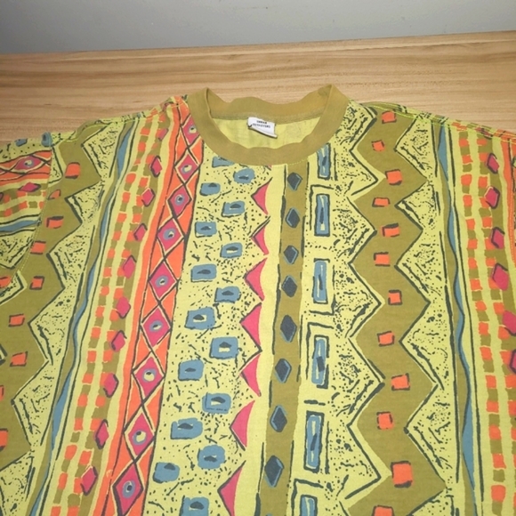 Urban Outfitters Shirt Yellow Geometric Hipster Men's M - Picture 3 of 10